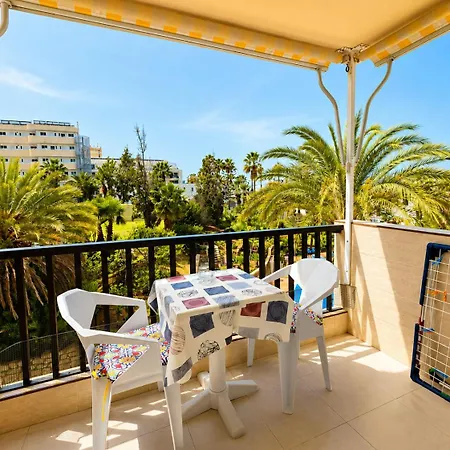 Centro De Playa De Las Americas-Terraza Y Piscina *